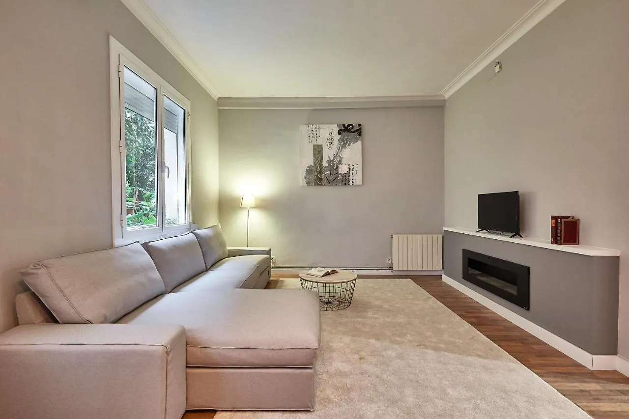 Bbarcelona Apartments Gaudi Avenue Flats Spain