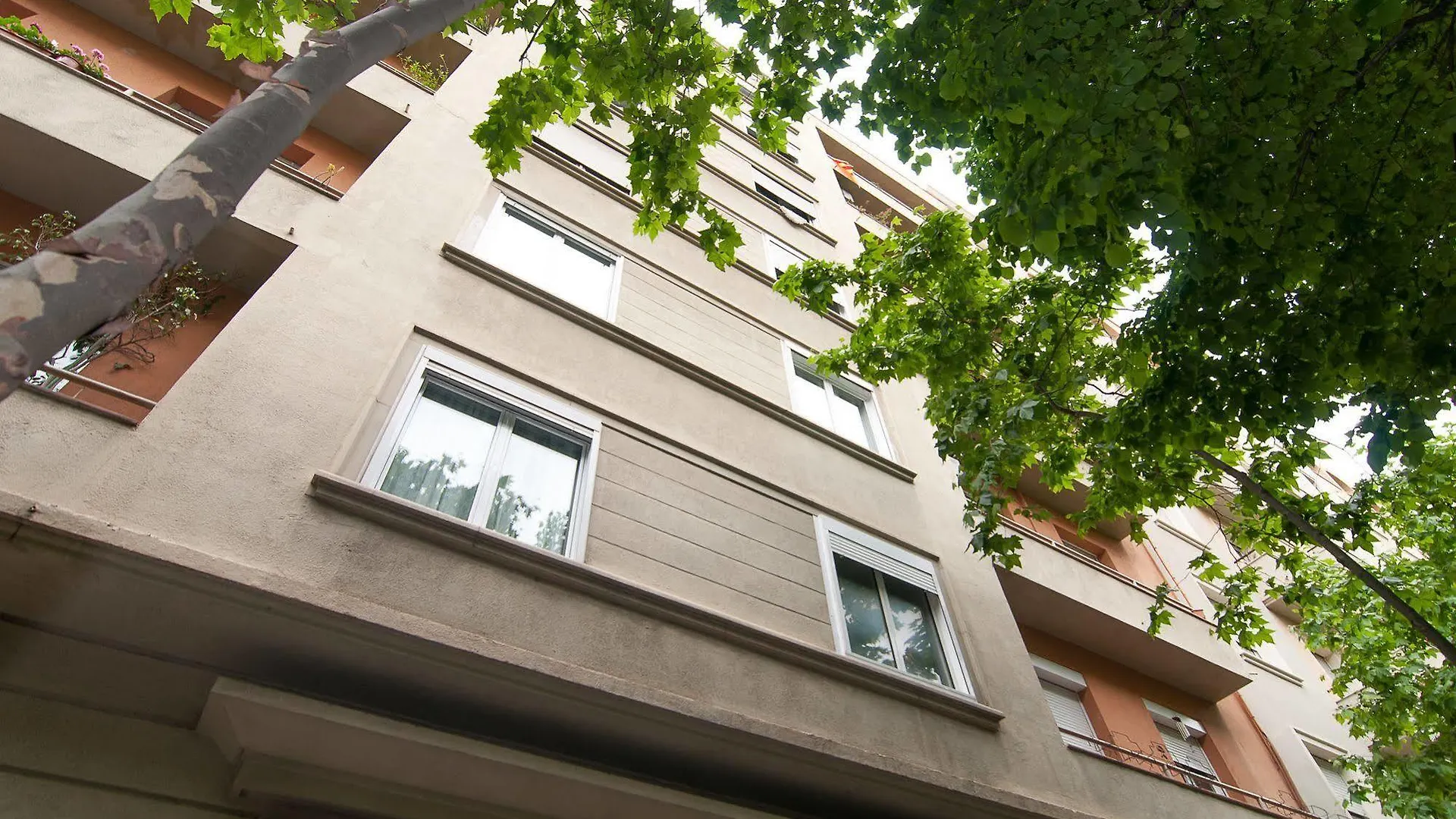 Bbarcelona Apartments Gaudi Avenue Flats Spain