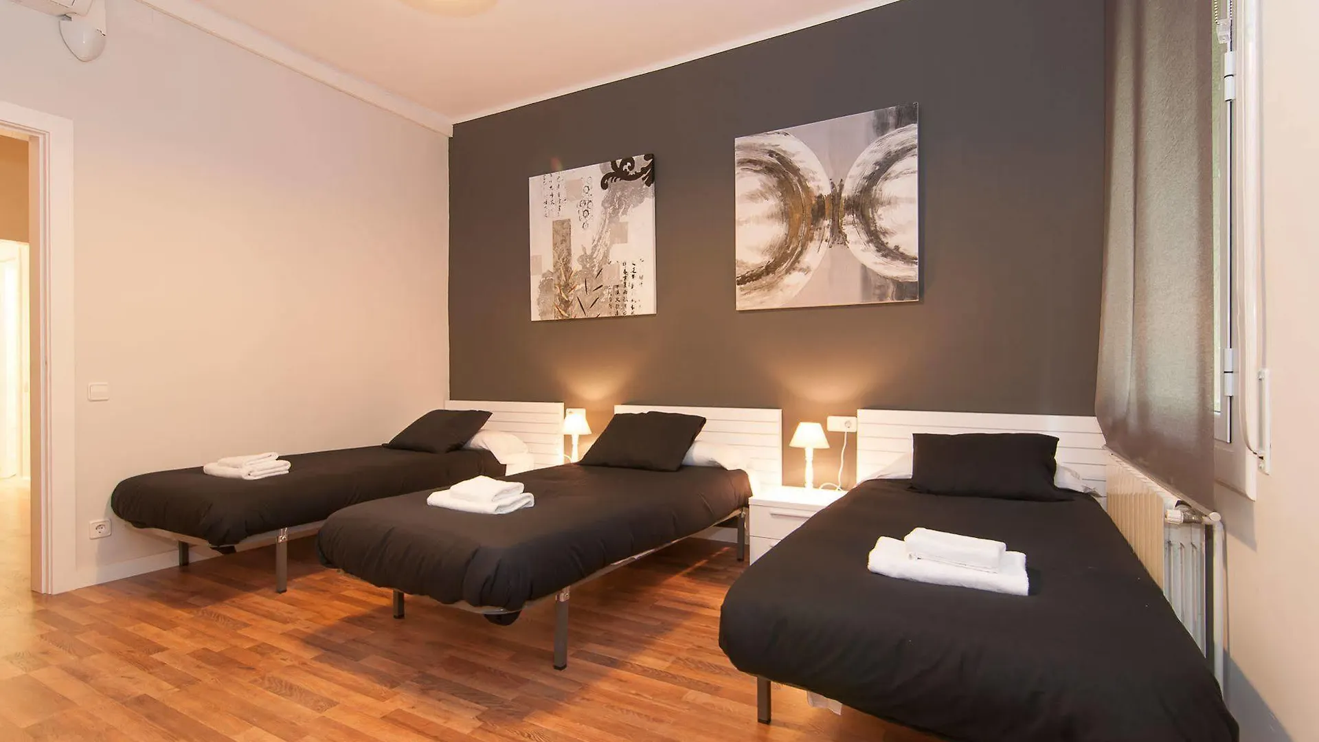 Bbarcelona Apartments Gaudi Avenue Flats 0*, Barcelona
